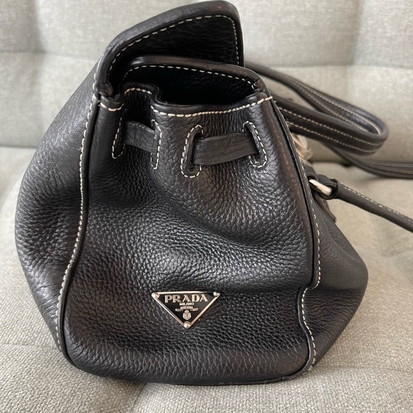 Prada Easy Leather Bag - Picture 2 of 4